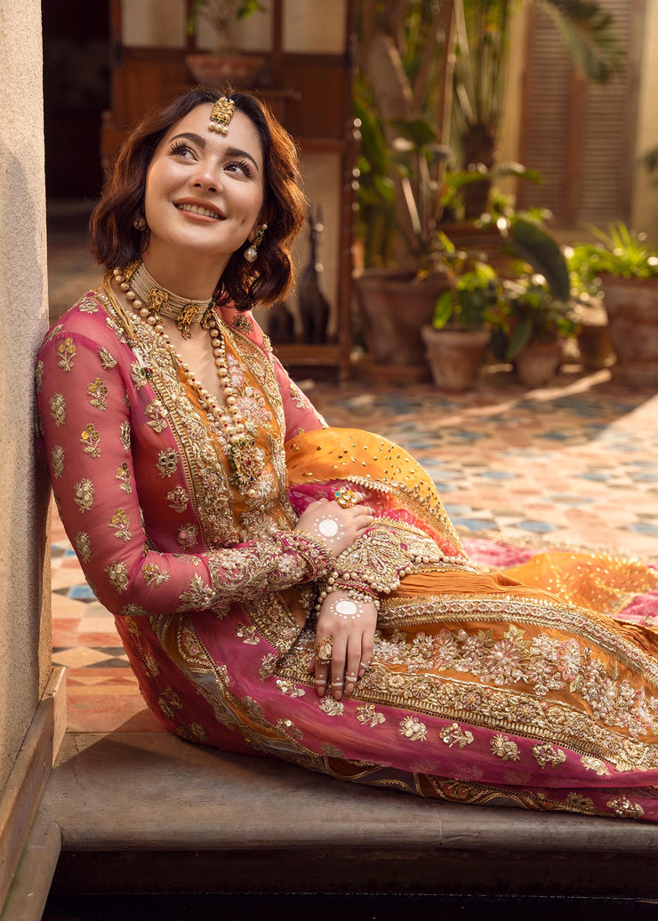 Crimson Mehndi Galore