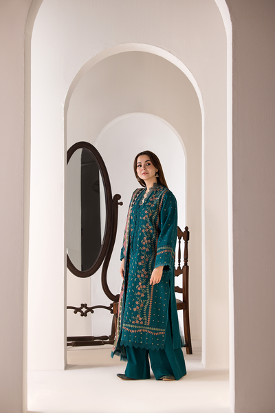 Sobia Nazir Design 5A Winter Shawl 2024 Unstitched